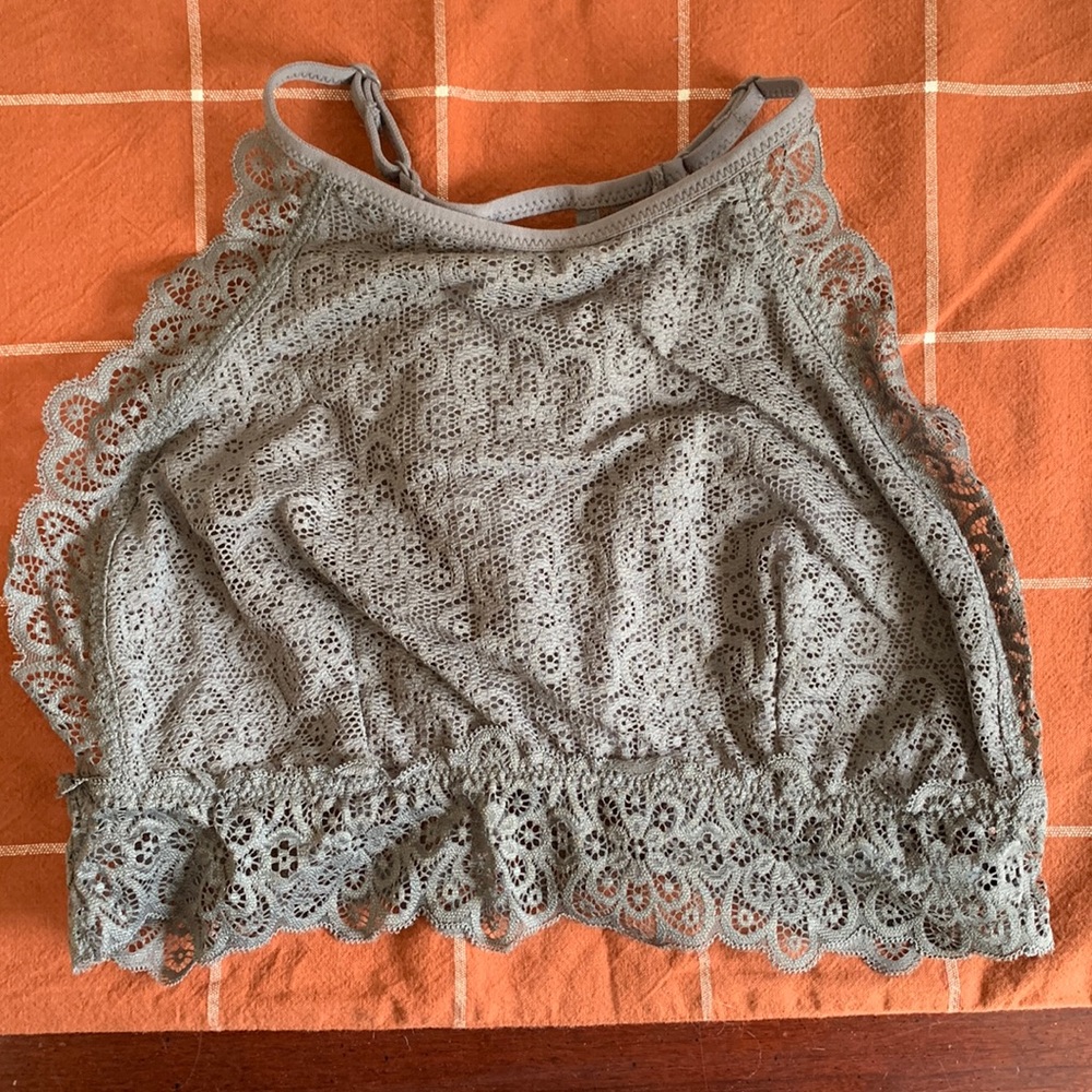 ✨2 for $20✨ Lace high neck aerie bralette